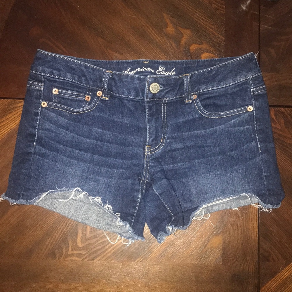 American Eagle Midi Shorts 5” Inseam